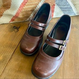 Dansko MaryJane Clogs Sz 40 / US 10 Burgundy Brown Made in Portugal